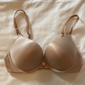 Victoria Secret Bombshell Plunge Bra